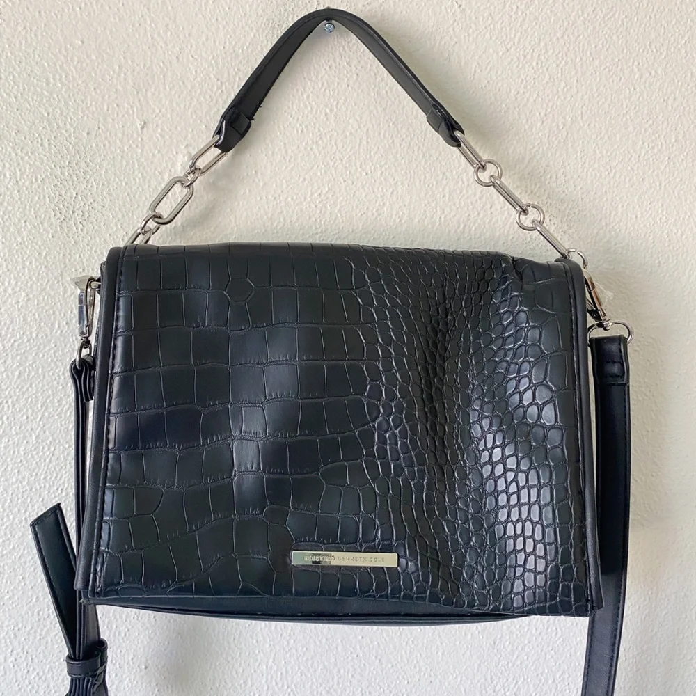 Reaction Kenneth Cole Black Gator Print Crossbody